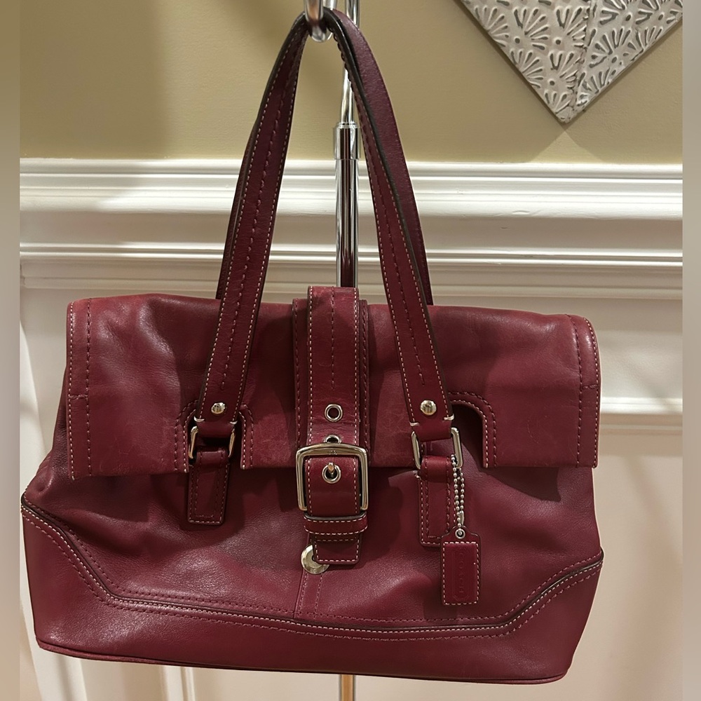 Coach Burgundy Leather Satchel. Authentication in photos attached. Expandable.